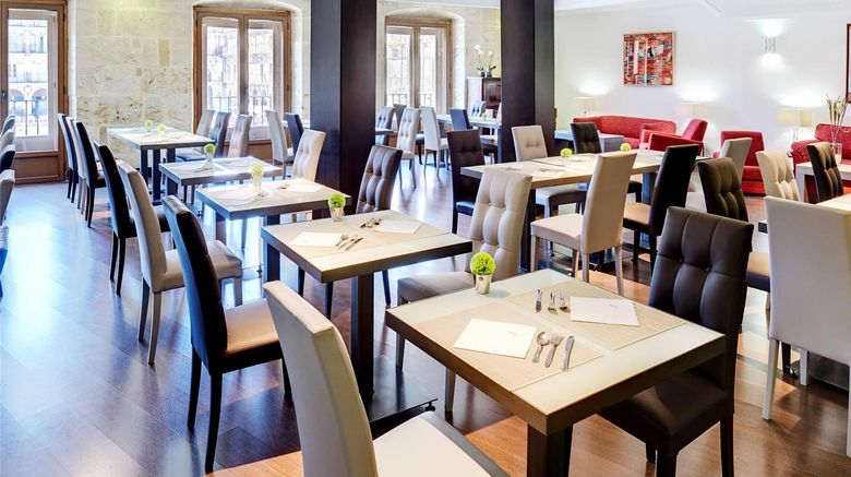 <b>Sercotel Las Torres Hotel Restaurant</b>. Images powered by <a href="https://iceportal.shijigroup.com/" title="IcePortal" target="_blank">IcePortal</a>.
