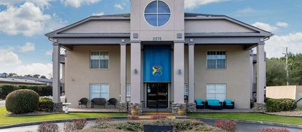 Econo Lodge At The University, Conway Exterior
