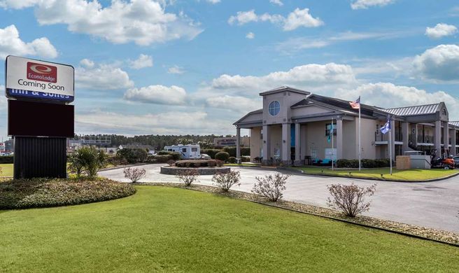 Econo Lodge At The University, Conway Exterior
