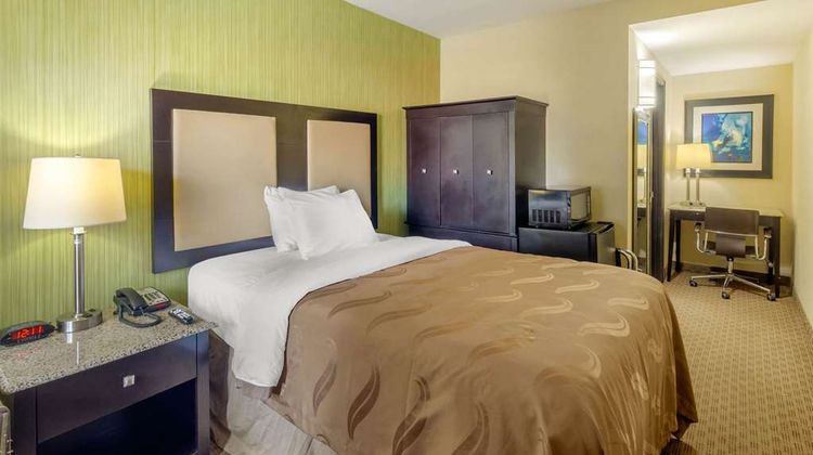 Quality Inn Covington Room