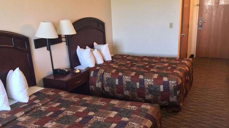 <b>Baymont by Wyndham Harlan Room</b>. Images powered by <a href="https://iceportal.shijigroup.com/" title="IcePortal" target="_blank">IcePortal</a>.