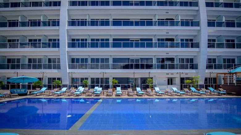 <b>Wyndham Manta Sail Plaza Hotel Pool</b>. Images powered by <a href="https://iceportal.shijigroup.com/" title="IcePortal" target="_blank">IcePortal</a>.