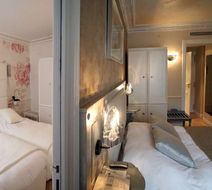 Gavarni Hotel Room