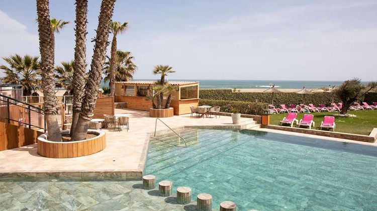 Grand Hotel Les Flamants Roses Pool