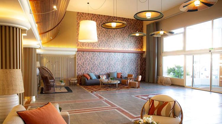 Grand Hotel Les Flamants Roses Lobby