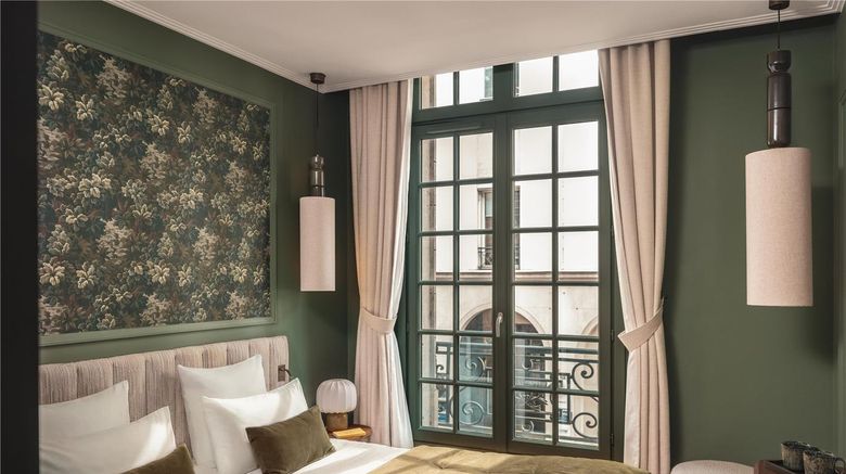 <b>Hotel Villathena Room</b>. Images powered by <a href="https://iceportal.shijigroup.com/" title="IcePortal" target="_blank">IcePortal</a>.