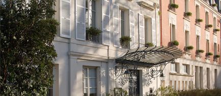 Pavillon Henri IV Hotel Exterior