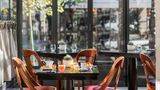 <b>Maison Albar Hotels Le Champs-Elysees Restaurant</b>. Images powered by <a href="https://iceportal.shijigroup.com/" title="IcePortal" target="_blank">IcePortal</a>.