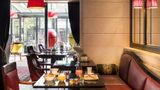 <b>Maison Albar Hotels Le Champs-Elysees Restaurant</b>. Images powered by <a href="https://iceportal.shijigroup.com/" title="IcePortal" target="_blank">IcePortal</a>.