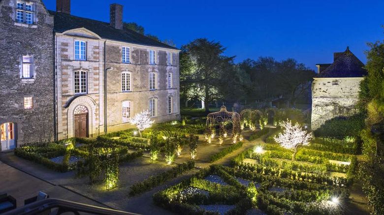 <b>Chateau de l'Epinay Exterior</b>. Images powered by <a href="https://iceportal.shijigroup.com/" title="IcePortal" target="_blank">IcePortal</a>.