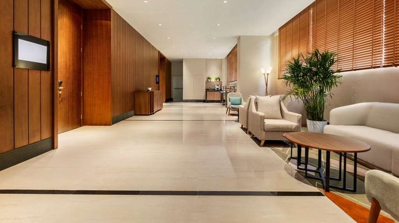 <b>Hyatt Place Chongli Lobby</b>. Images powered by <a href="https://iceportal.shijigroup.com/" title="IcePortal" target="_blank">IcePortal</a>.