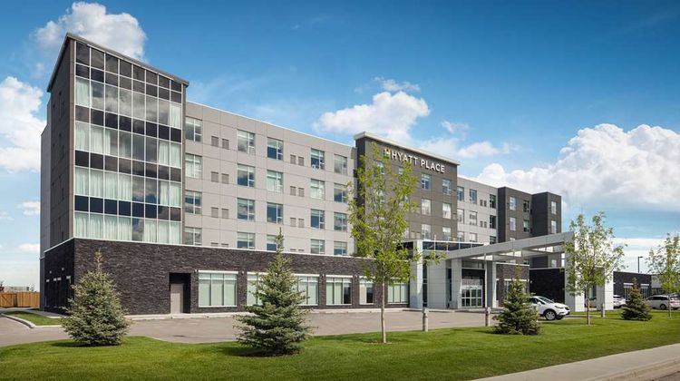Hyatt Place Calgary Airport Exterior