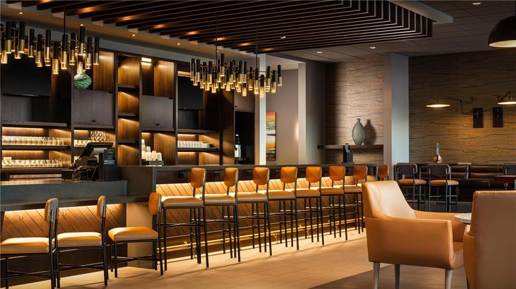 Hyatt Place Calgary Airport Restaurant