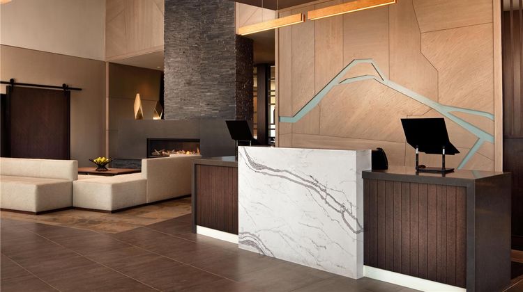 Hyatt Place Calgary Airport Lobby