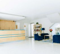 Aqua Hotel & Lounge Lobby