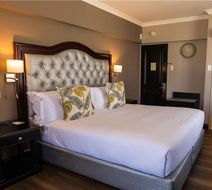 Premier Hotel Cape Manor Room