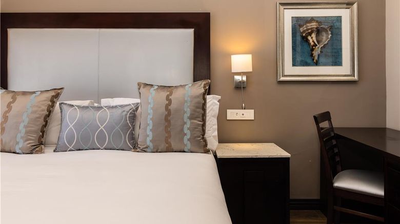 <b>Premier Hotel Cape Manor Room</b>. Images powered by <a href="https://iceportal.shijigroup.com/" title="IcePortal" target="_blank">IcePortal</a>.