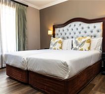 Premier Hotel Cape Manor Room
