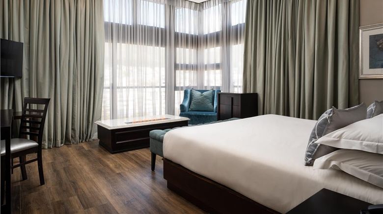 <b>Premier Hotel Cape Manor Room</b>. Images powered by <a href="https://iceportal.shijigroup.com/" title="IcePortal" target="_blank">IcePortal</a>.