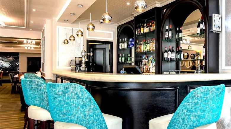 <b>Premier Hotel Cape Manor Restaurant</b>. Images powered by <a href="https://iceportal.shijigroup.com/" title="IcePortal" target="_blank">IcePortal</a>.
