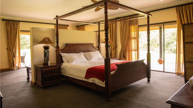 <b>Premier Resort Mpongo Private Game Resrv Room</b>. Images powered by <a href="https://iceportal.shijigroup.com/" title="IcePortal" target="_blank">IcePortal</a>.
