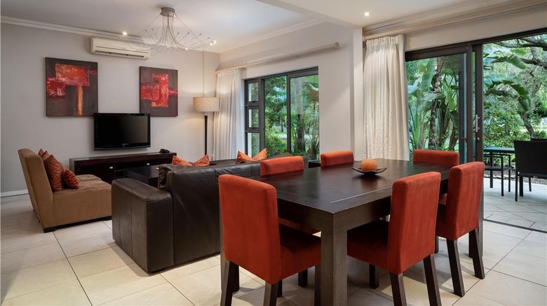 <b>Premier Resort The Moorings Suite</b>. Images powered by <a href="https://iceportal.shijigroup.com/" title="IcePortal" target="_blank">IcePortal</a>.