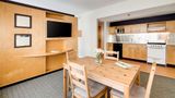 Crest Hotel & Suites Suite