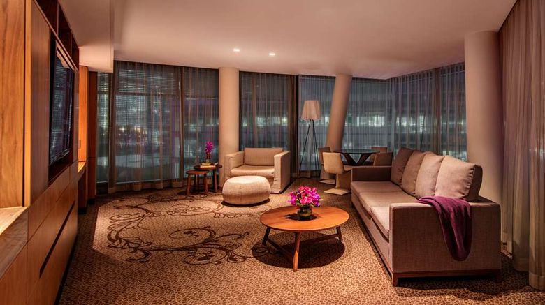 <b>The Darling Room</b>. Images powered by <a href="https://iceportal.shijigroup.com/" title="IcePortal" target="_blank">IcePortal</a>.