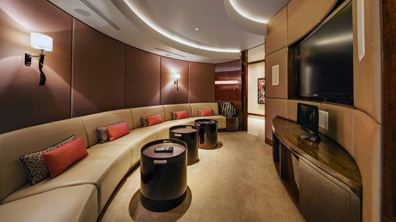 <b>The Darling Suite</b>. Images powered by <a href="https://iceportal.shijigroup.com/" title="IcePortal" target="_blank">IcePortal</a>.