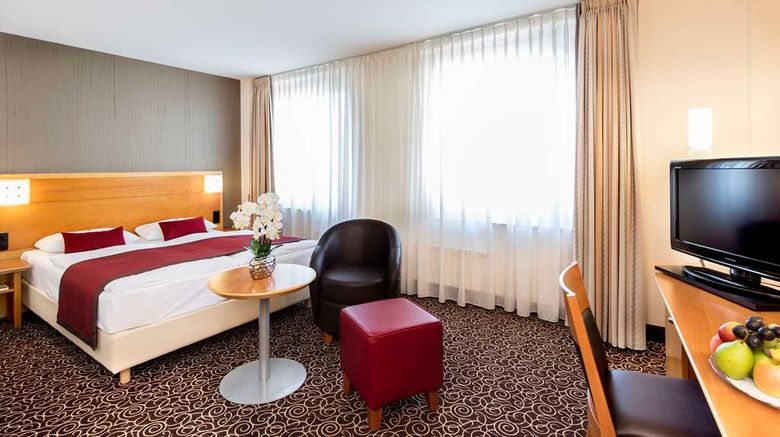 <b>Best Western Hotel Hohenzollern Room</b>. Images powered by <a href="https://iceportal.shijigroup.com/" title="IcePortal" target="_blank">IcePortal</a>.