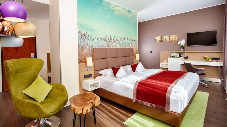 <b>Best Western Hotel Hohenzollern Room</b>. Images powered by <a href="https://iceportal.shijigroup.com/" title="IcePortal" target="_blank">IcePortal</a>.