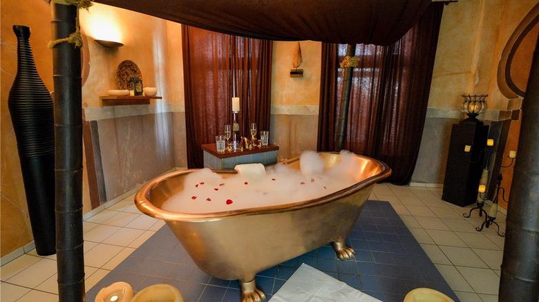 <b>Best Western Hotel Hohenzollern Recreation</b>. Images powered by <a href="https://iceportal.shijigroup.com/" title="IcePortal" target="_blank">IcePortal</a>.