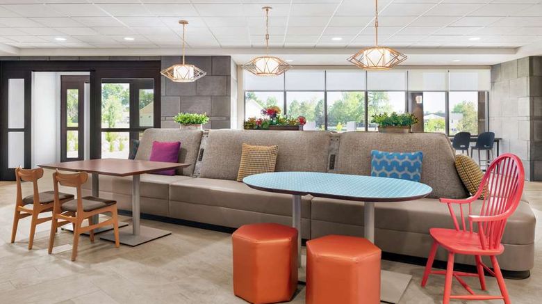 <b>Home2 Suites by Hilton Bismarck Lobby</b>. Images powered by <a href="https://iceportal.shijigroup.com/" title="IcePortal" target="_blank">IcePortal</a>.