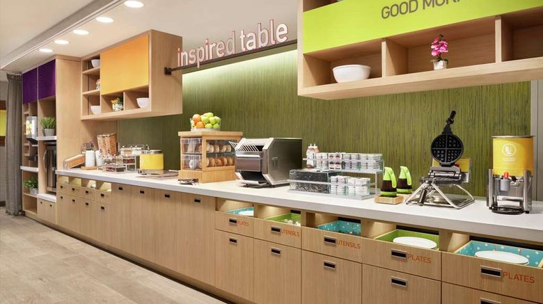 <b>Home2 Suites by Hilton Bismarck Restaurant</b>. Images powered by <a href="https://iceportal.shijigroup.com/" title="IcePortal" target="_blank">IcePortal</a>.