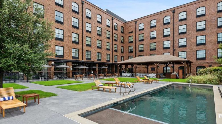 <b>NYLO Dallas Plano, a Tapestry Hotel Pool</b>. Images powered by <a href="https://iceportal.shijigroup.com/" title="IcePortal" target="_blank">IcePortal</a>.
