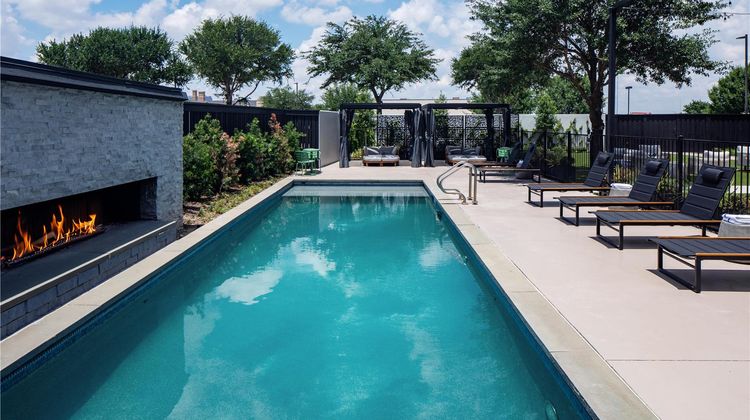 NYLO Dallas Plano, a Tapestry Hotel Pool