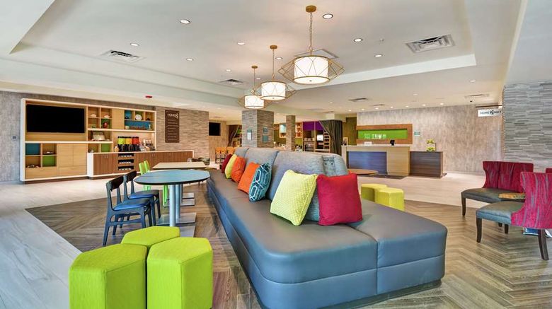 <b>Home2 Suites Jacksonville South Town Ctr Lobby</b>. Images powered by <a href="https://iceportal.shijigroup.com/" title="IcePortal" target="_blank">IcePortal</a>.