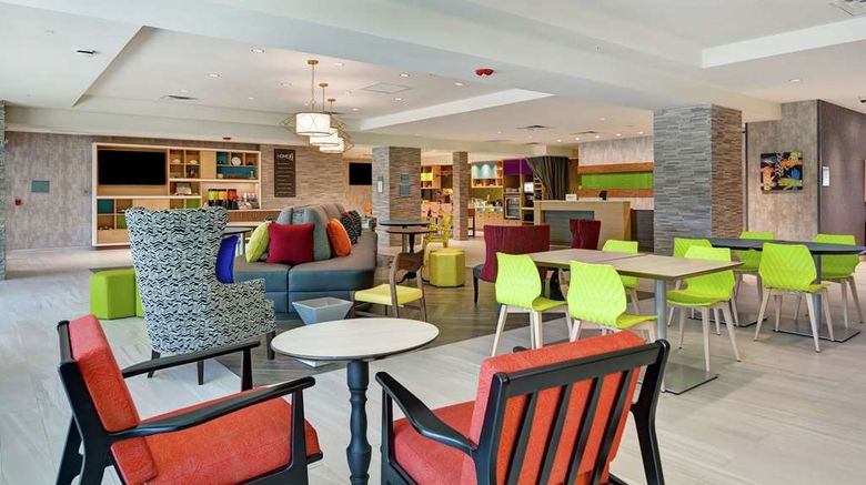 <b>Home2 Suites Jacksonville South Town Ctr Lobby</b>. Images powered by <a href="https://iceportal.shijigroup.com/" title="IcePortal" target="_blank">IcePortal</a>.