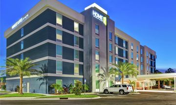 Home2 Suites Jacksonville South Town Ctr
