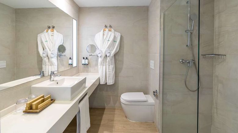 <b>Occidental Hotel Las Piramides Room</b>. Images powered by <a href="https://iceportal.shijigroup.com/" title="IcePortal" target="_blank">IcePortal</a>.