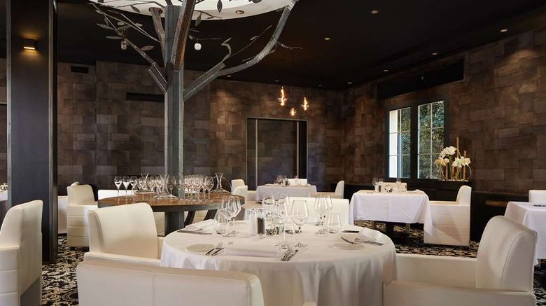<b>Le Grand Hotel Le Touquet Restaurant</b>. Images powered by <a href="https://iceportal.shijigroup.com/" title="IcePortal" target="_blank">IcePortal</a>.