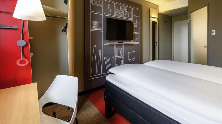 <b>Ibis Landshut City Room</b>. Images powered by <a href="https://iceportal.shijigroup.com/" title="IcePortal" target="_blank">IcePortal</a>.
