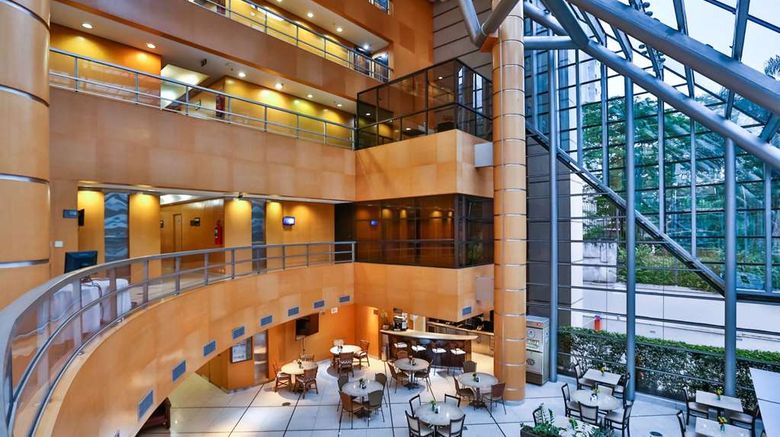 <b>Quality Hotel Paulista - Sao Paulo Lobby</b>. Images powered by <a href="https://iceportal.shijigroup.com/" title="IcePortal" target="_blank">IcePortal</a>.