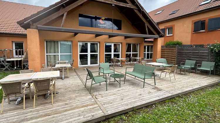 Comfort Hotel Orleans Saran Exterior
