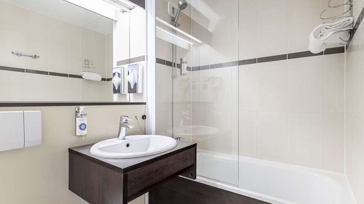 Comfort Hotel Orleans Saran Room