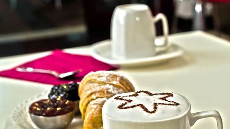 <b>Hotel Ayri Restaurant</b>. Images powered by <a href="https://iceportal.shijigroup.com/" title="IcePortal" target="_blank">IcePortal</a>.
