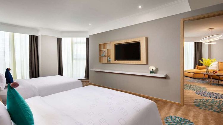 Ramada Encore by Wyndham Linyi Room