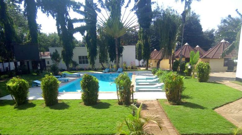 <b>Keys Hotel Pool</b>. Images powered by <a href="https://iceportal.shijigroup.com/" title="IcePortal" target="_blank">IcePortal</a>.