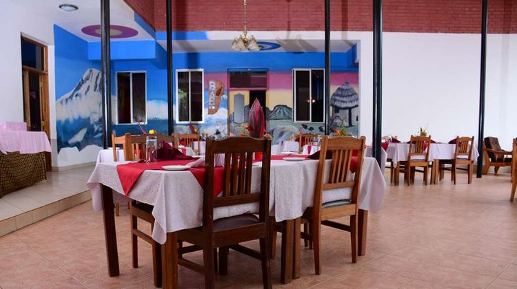 K'S Lodge, Moshi Restaurant