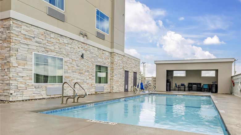 <b>Executive Residency by BW Corpus Christi Pool</b>. Images powered by <a href="https://iceportal.shijigroup.com/" title="IcePortal" target="_blank">IcePortal</a>.